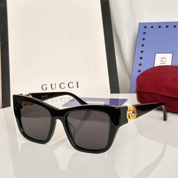Picture of Gucci Sunglasses _SKUfw79479004fw